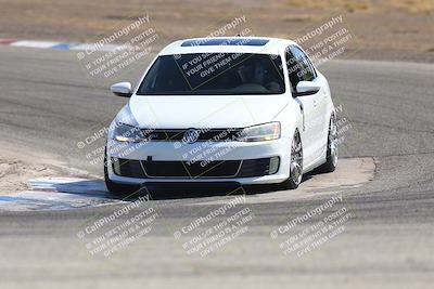 media/Sep-20-2025-Extreme Speed (Sat) [[1fcc23683c]]/Blue (Low Intermediate)/Session 3 (Offramp)/